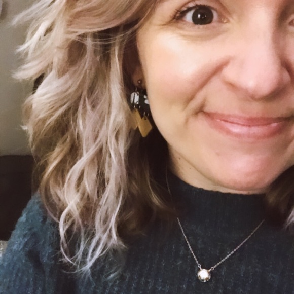 Heyyyy, I’m Alli!! ✌️ - Picture 16 of 16